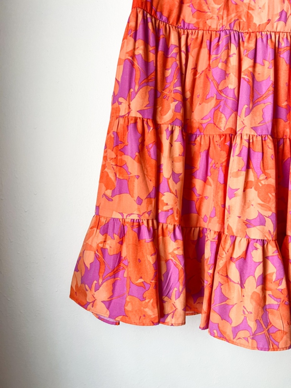 Floral Tiered Mini Dress Size 4 Orange Pink Flutter Sleeve Cottagecore Boho - Picture 3 of 7